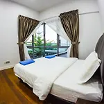 Luxury Condominium At Loft Imago